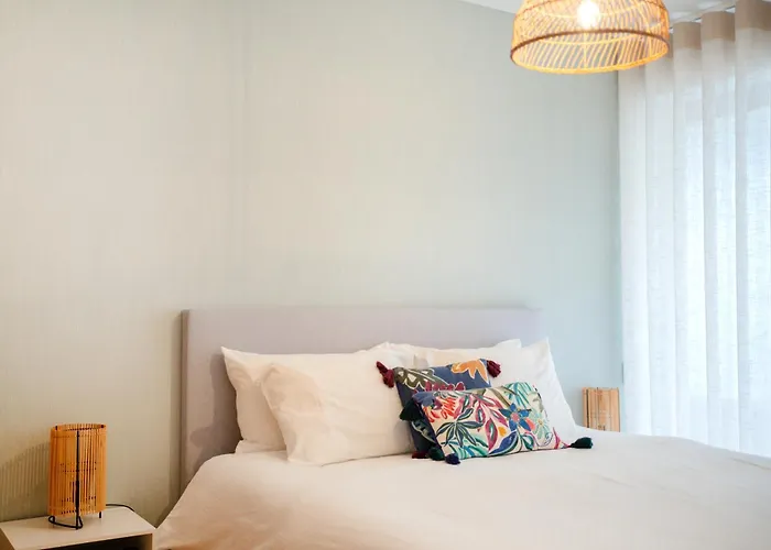 Lux 1882 フィゲイラ・ダ・フォズ