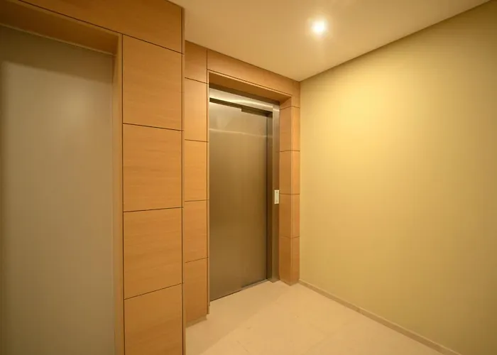 Lux 1882 * フィゲイラ・ダ・フォズ